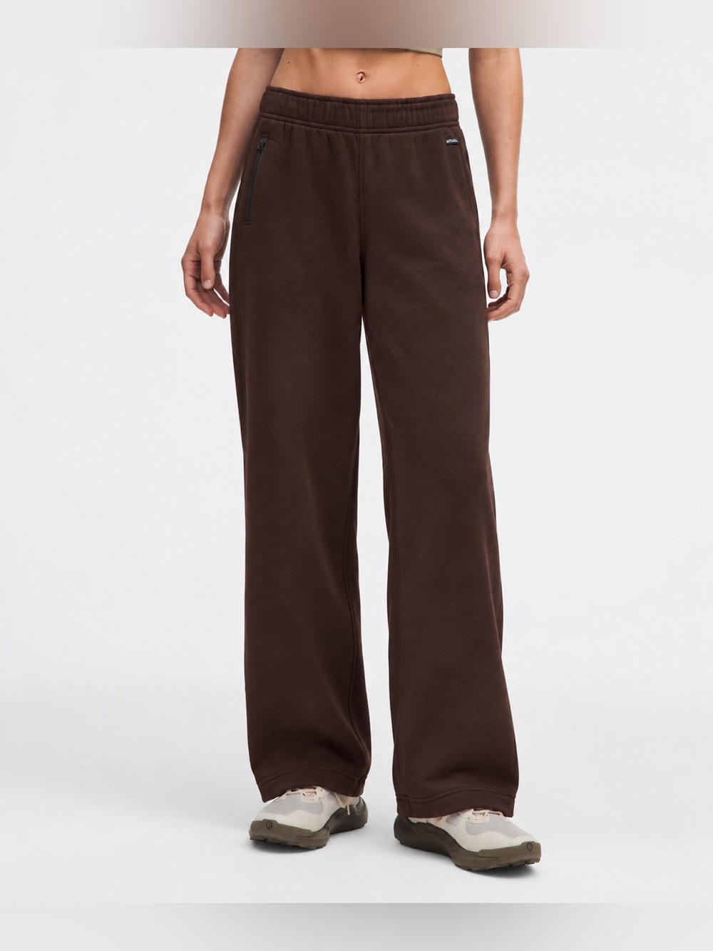 Athleta Chocolate Brown Fleece Lined Sweatpants Cozy Soft Size Medium Petite